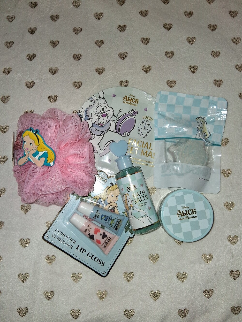 *NWT* Disney Alice In Wonderland Bath & Beauty Set